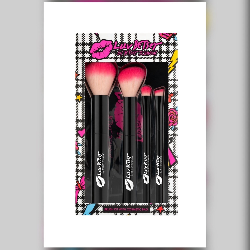 Luv Betsey Makeup Brush Set